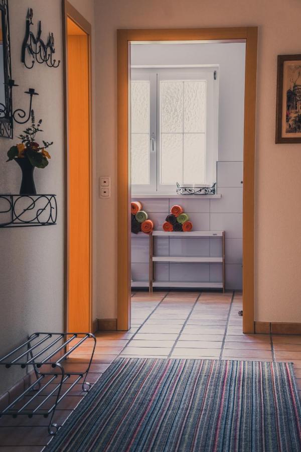 Coraline -Koblach, 6-10 P, 3 Schlafzimmer, Kueche, Riesige Terrasse, Parkplatz, Wifi, Stellplatz Ski Екстер'єр фото